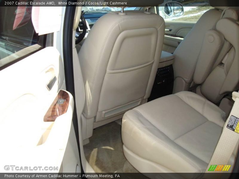 White Diamond / Cocoa/Light Cashmere 2007 Cadillac Escalade AWD