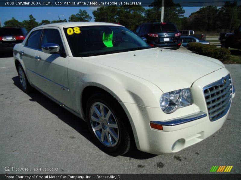 Front 3/4 View of 2008 300 C HEMI