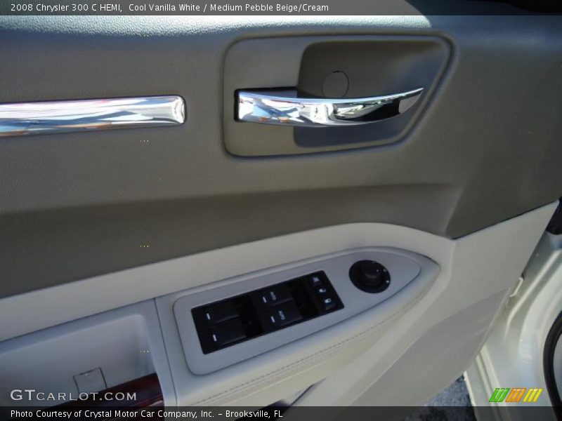 Cool Vanilla White / Medium Pebble Beige/Cream 2008 Chrysler 300 C HEMI