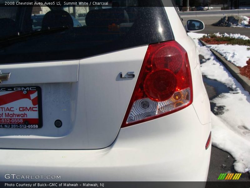 Summit White / Charcoal 2008 Chevrolet Aveo Aveo5 LS