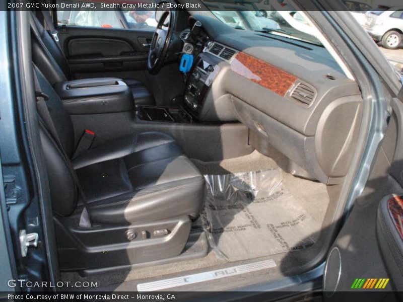 Stealth Gray Metallic / Ebony Black 2007 GMC Yukon Denali AWD