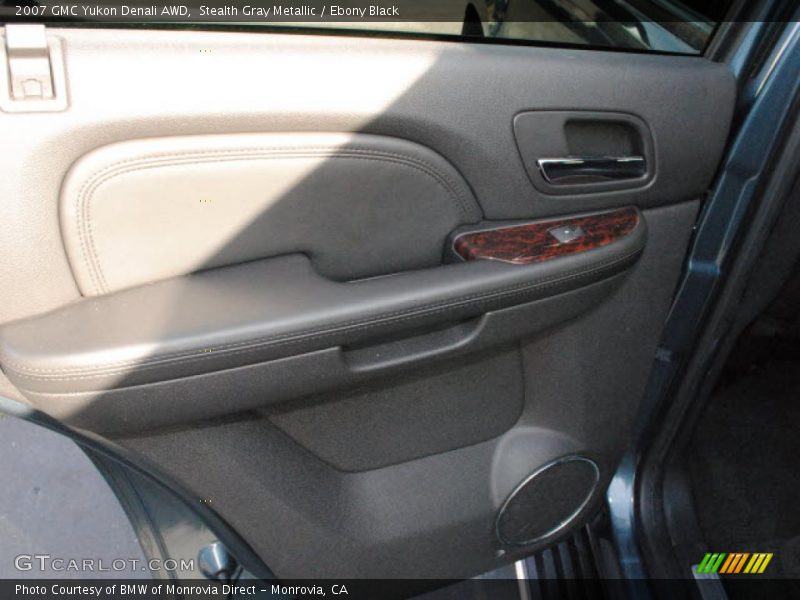 Stealth Gray Metallic / Ebony Black 2007 GMC Yukon Denali AWD
