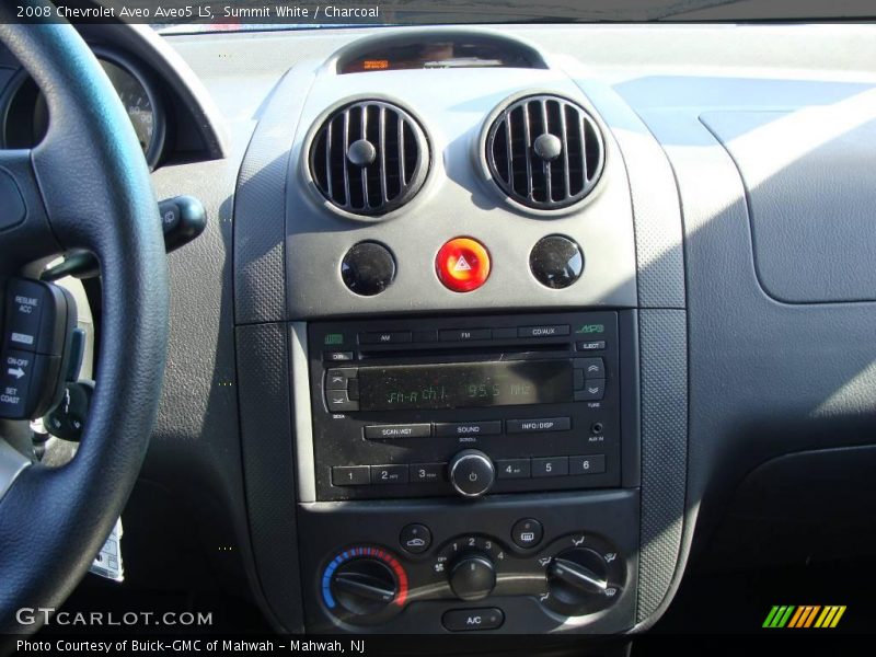 Summit White / Charcoal 2008 Chevrolet Aveo Aveo5 LS