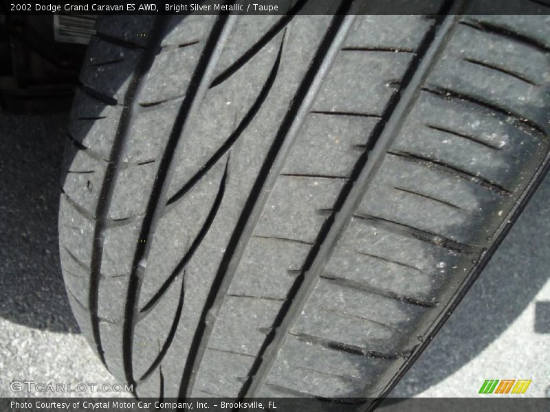 Bright Silver Metallic / Taupe 2002 Dodge Grand Caravan ES AWD