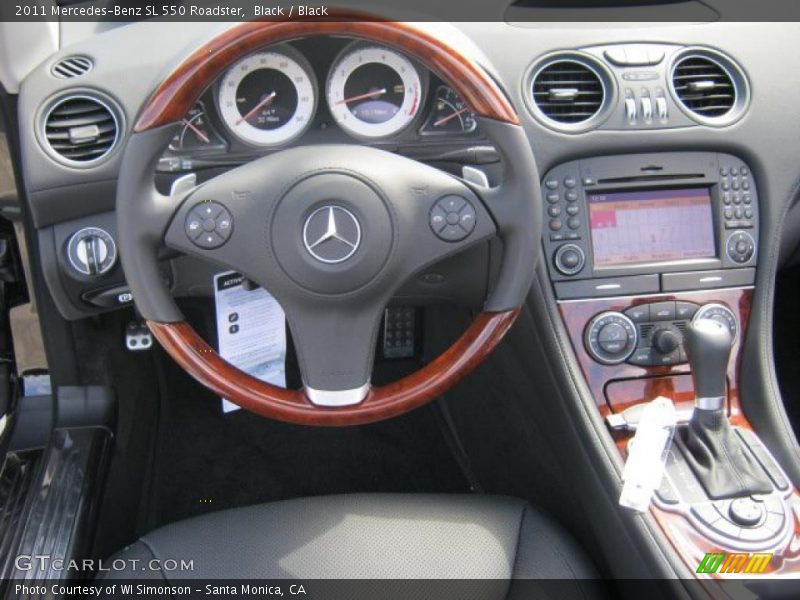 Dashboard of 2011 SL 550 Roadster