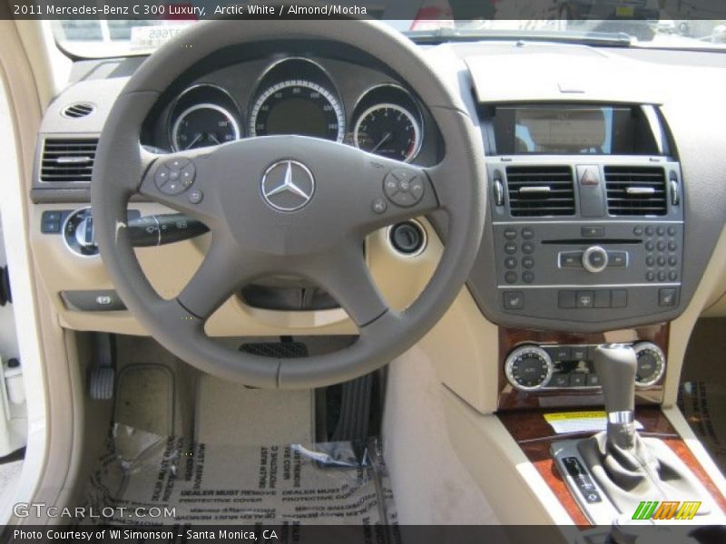 Arctic White / Almond/Mocha 2011 Mercedes-Benz C 300 Luxury