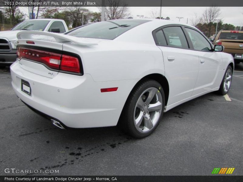 Bright White / Black 2011 Dodge Charger R/T Plus