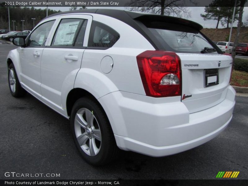 Bright White / Dark Slate Gray 2011 Dodge Caliber Mainstreet