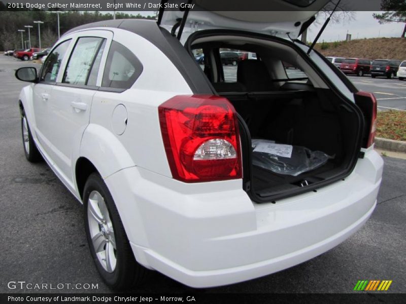 Bright White / Dark Slate Gray 2011 Dodge Caliber Mainstreet