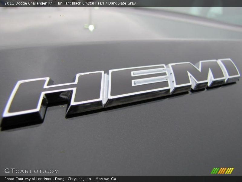  2011 Challenger R/T Logo
