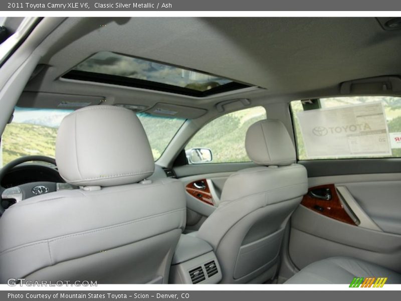  2011 Camry XLE V6 Ash Interior