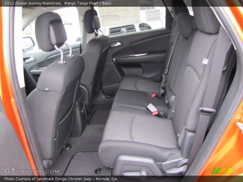  2011 Journey Mainstreet Black Interior