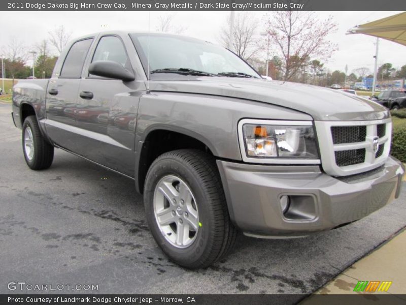 Front 3/4 View of 2011 Dakota Big Horn Crew Cab