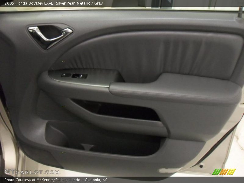 Silver Pearl Metallic / Gray 2005 Honda Odyssey EX-L