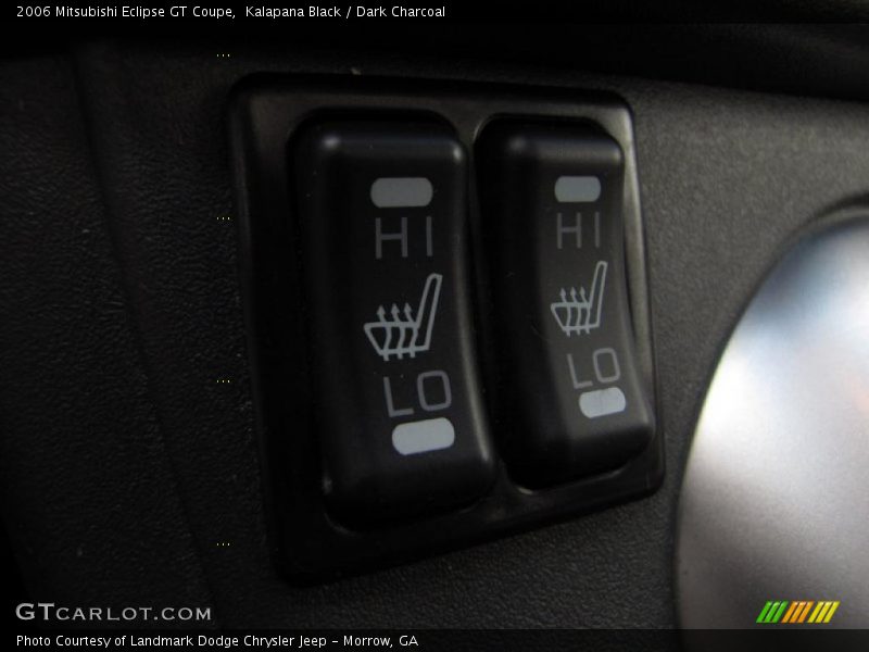 Controls of 2006 Eclipse GT Coupe