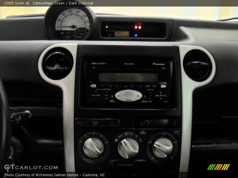 Camouflage Green / Dark Charcoal 2005 Scion xB