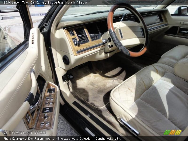 Bisque Frost Metallic / Bisque 1990 Lincoln Town Car Cartier