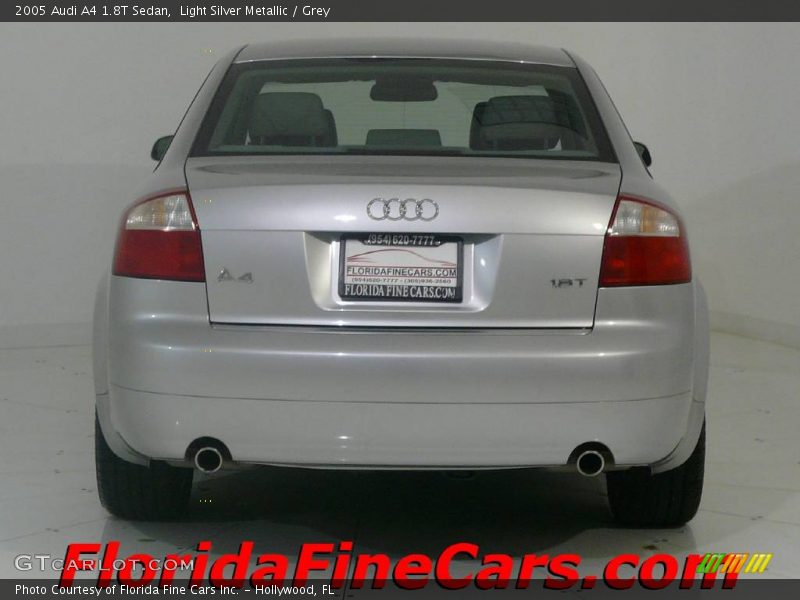 Light Silver Metallic / Grey 2005 Audi A4 1.8T Sedan