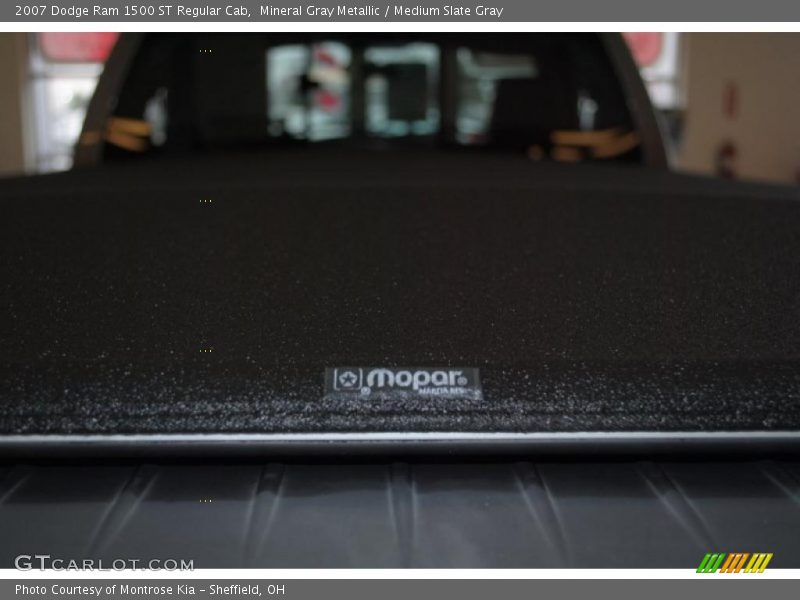 Mineral Gray Metallic / Medium Slate Gray 2007 Dodge Ram 1500 ST Regular Cab