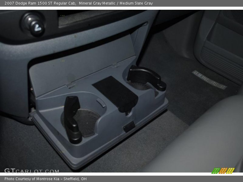 Mineral Gray Metallic / Medium Slate Gray 2007 Dodge Ram 1500 ST Regular Cab