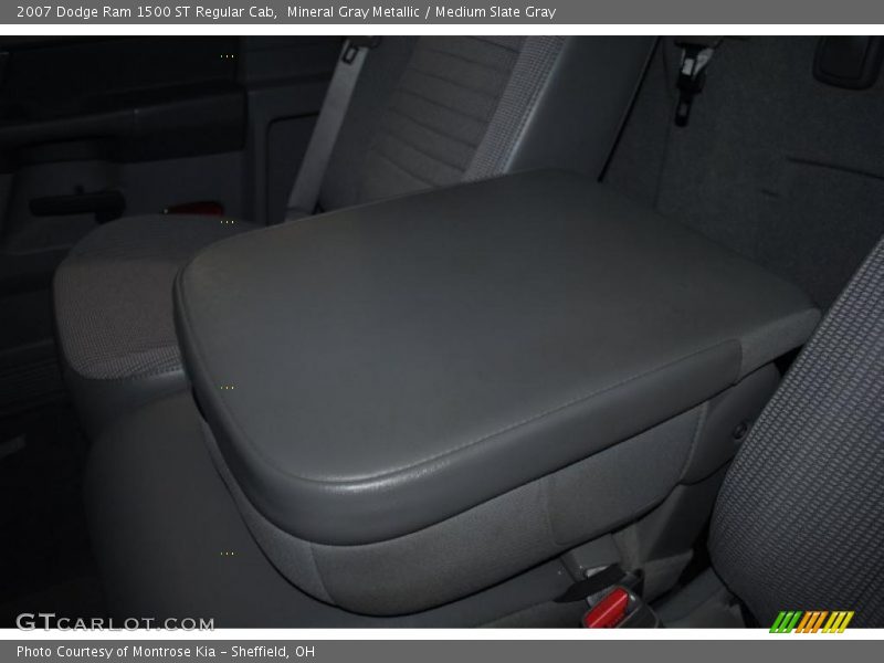 Mineral Gray Metallic / Medium Slate Gray 2007 Dodge Ram 1500 ST Regular Cab