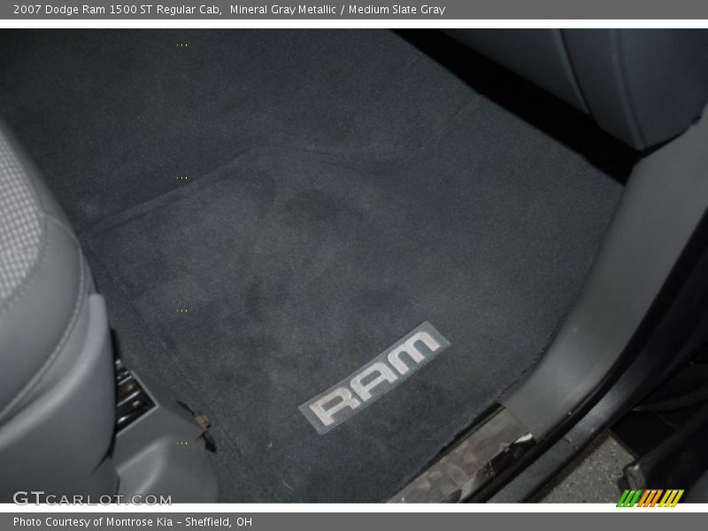 Mineral Gray Metallic / Medium Slate Gray 2007 Dodge Ram 1500 ST Regular Cab