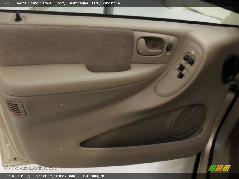 Champagne Pearl / Sandstone 2001 Dodge Grand Caravan Sport