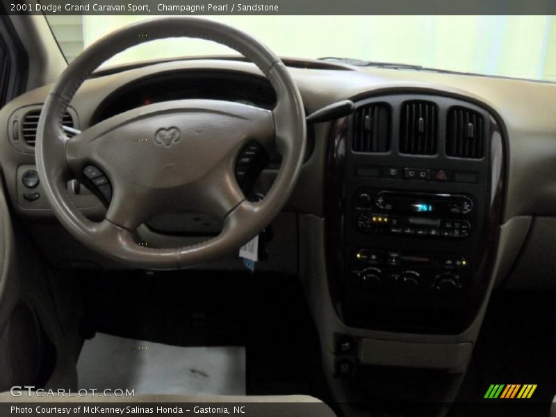 Champagne Pearl / Sandstone 2001 Dodge Grand Caravan Sport