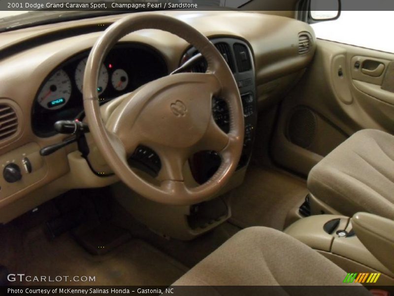 Champagne Pearl / Sandstone 2001 Dodge Grand Caravan Sport