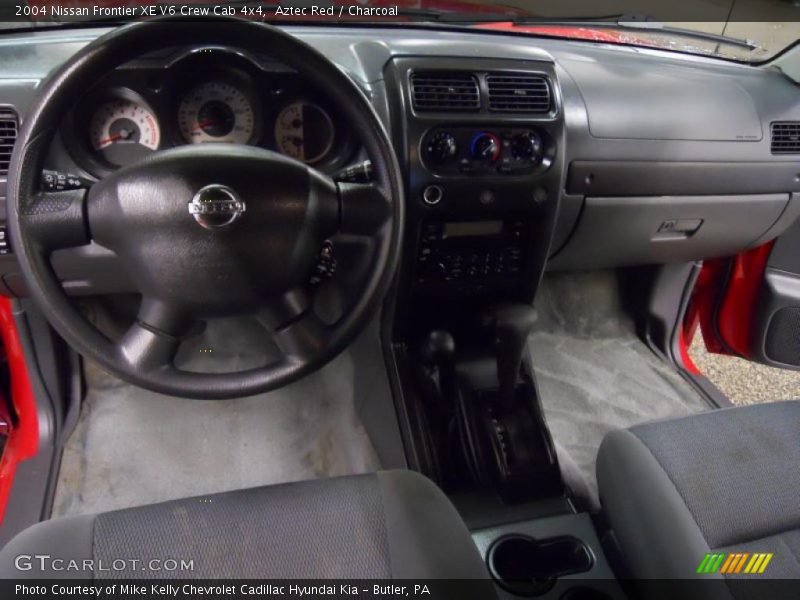 Aztec Red / Charcoal 2004 Nissan Frontier XE V6 Crew Cab 4x4