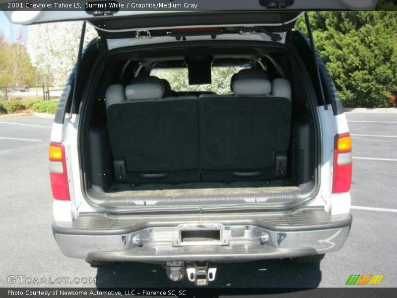 Summit White / Graphite/Medium Gray 2001 Chevrolet Tahoe LS