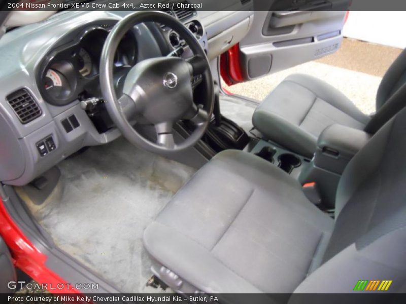 Aztec Red / Charcoal 2004 Nissan Frontier XE V6 Crew Cab 4x4