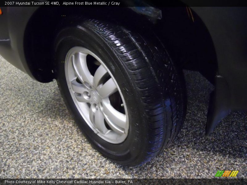 Alpine Frost Blue Metallic / Gray 2007 Hyundai Tucson SE 4WD