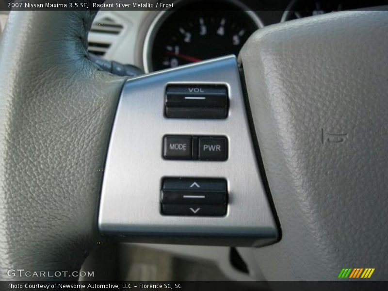 Radiant Silver Metallic / Frost 2007 Nissan Maxima 3.5 SE