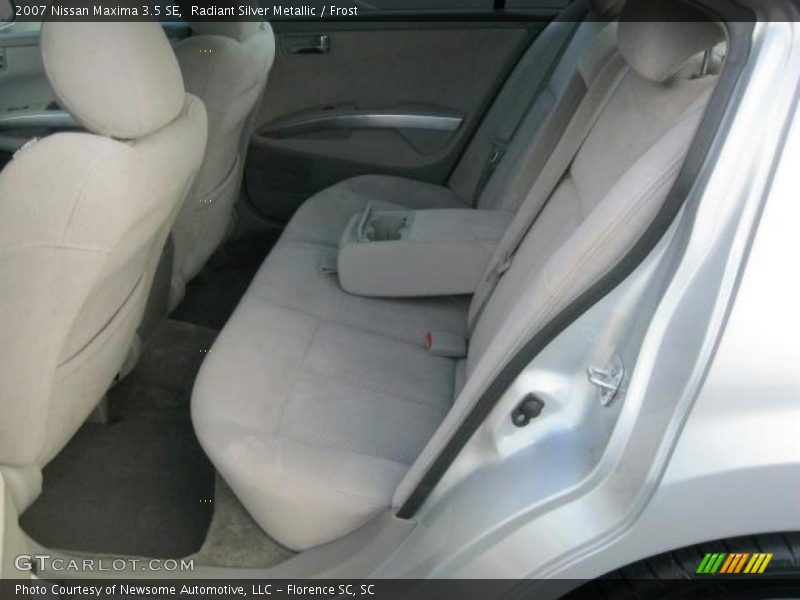 Radiant Silver Metallic / Frost 2007 Nissan Maxima 3.5 SE