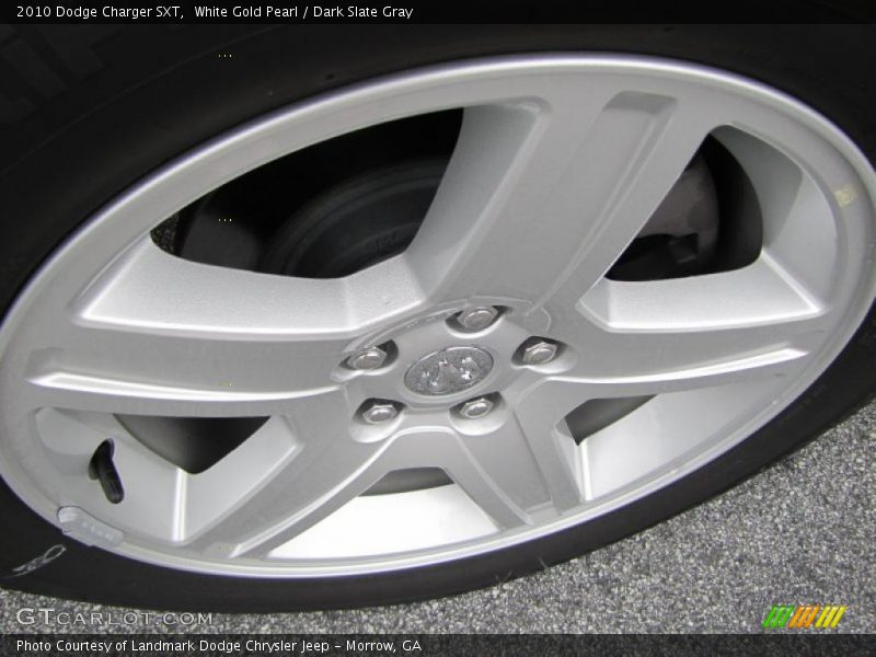 White Gold Pearl / Dark Slate Gray 2010 Dodge Charger SXT