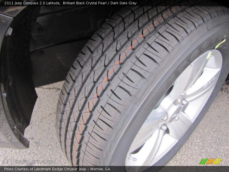 Brilliant Black Crystal Pearl / Dark Slate Gray 2011 Jeep Compass 2.0 Latitude