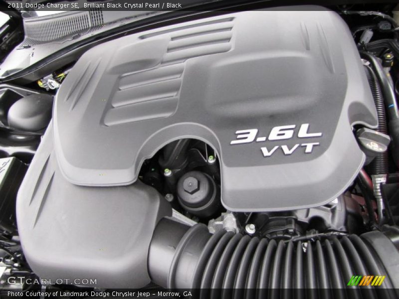 Brilliant Black Crystal Pearl / Black 2011 Dodge Charger SE