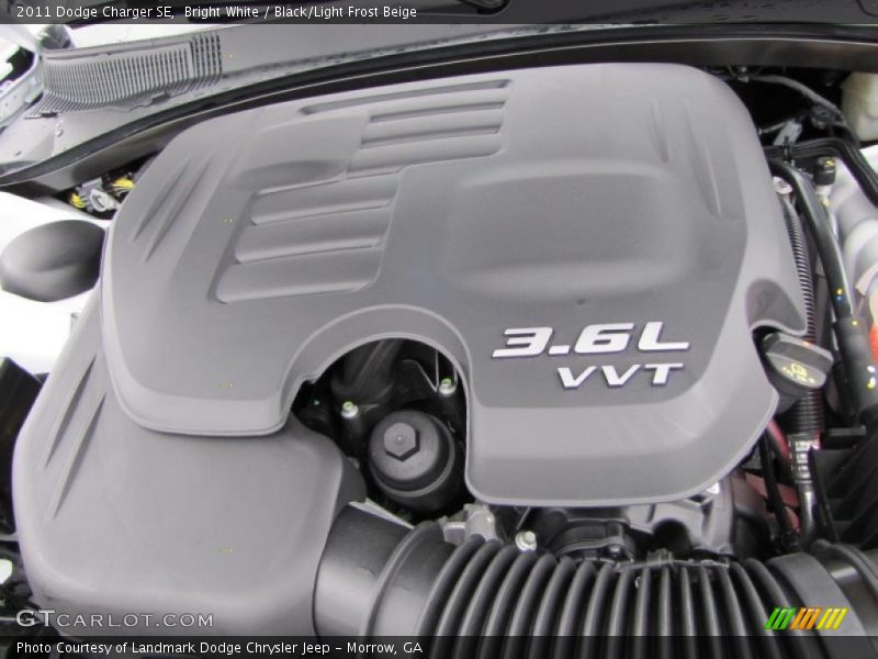 Bright White / Black/Light Frost Beige 2011 Dodge Charger SE