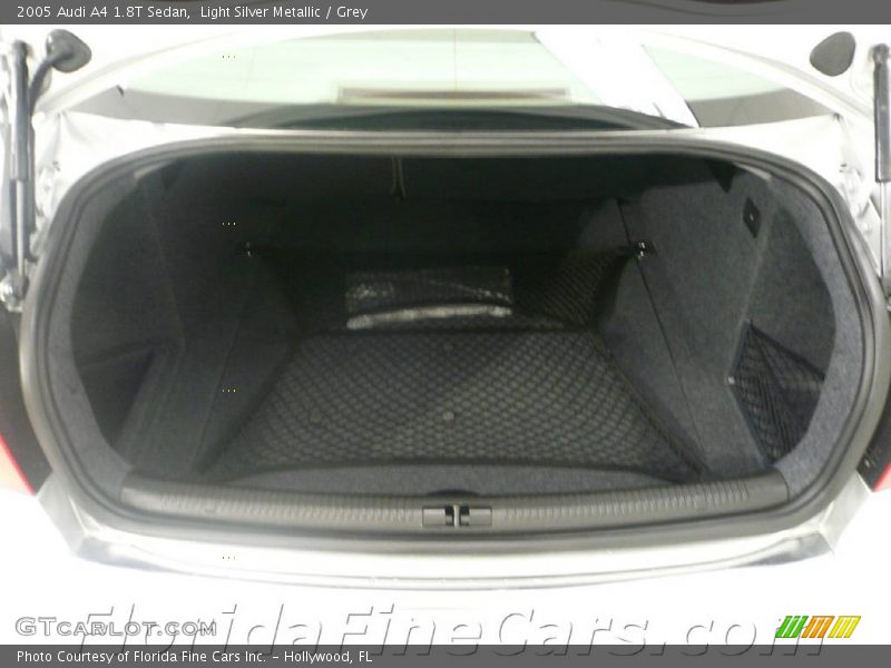 Light Silver Metallic / Grey 2005 Audi A4 1.8T Sedan