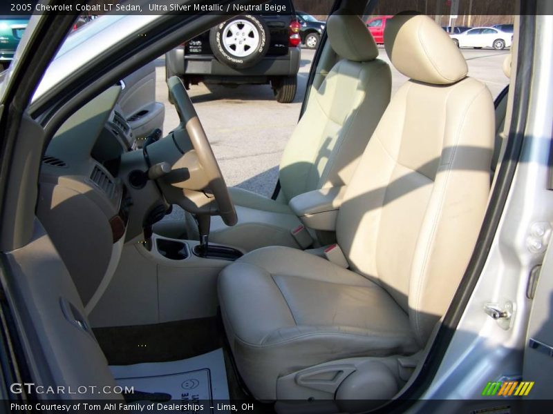 Ultra Silver Metallic / Neutral Beige 2005 Chevrolet Cobalt LT Sedan