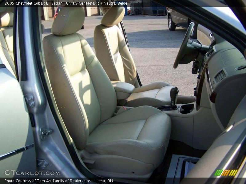 Ultra Silver Metallic / Neutral Beige 2005 Chevrolet Cobalt LT Sedan