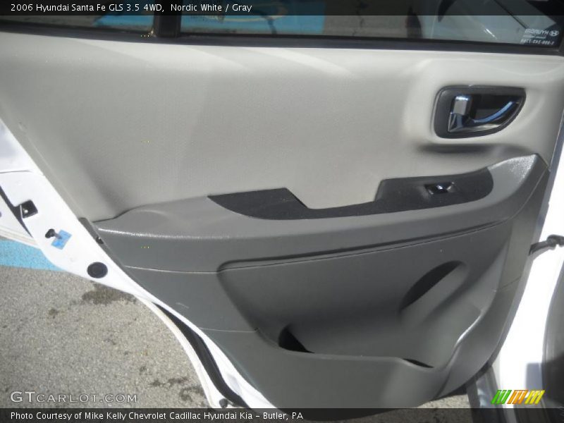 Nordic White / Gray 2006 Hyundai Santa Fe GLS 3.5 4WD