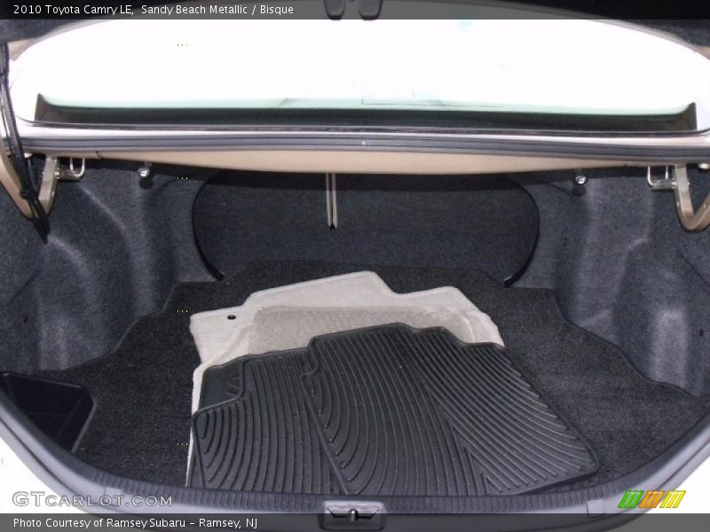 Sandy Beach Metallic / Bisque 2010 Toyota Camry LE