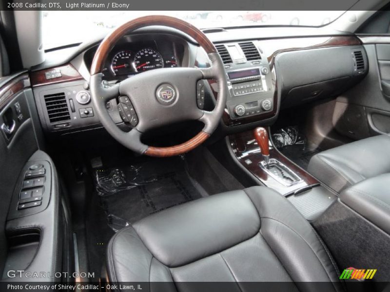 Light Platinum / Ebony 2008 Cadillac DTS