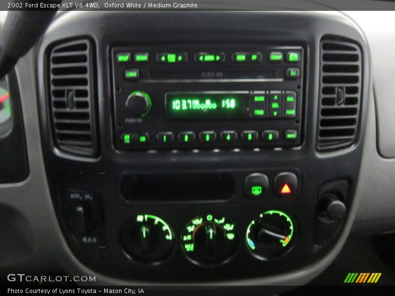 Oxford White / Medium Graphite 2002 Ford Escape XLT V6 4WD