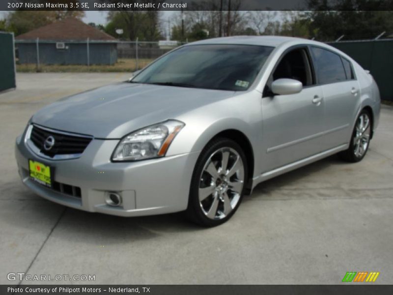 Radiant Silver Metallic / Charcoal 2007 Nissan Maxima 3.5 SE