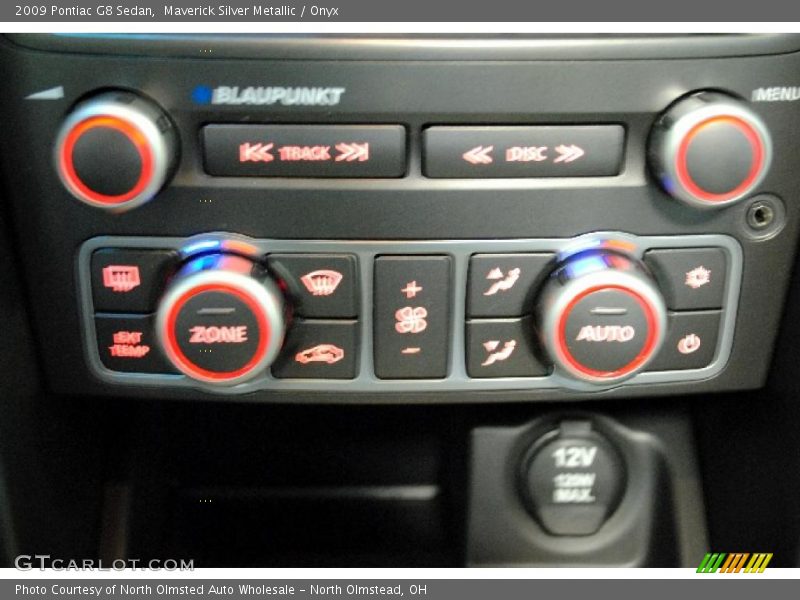 Controls of 2009 G8 Sedan
