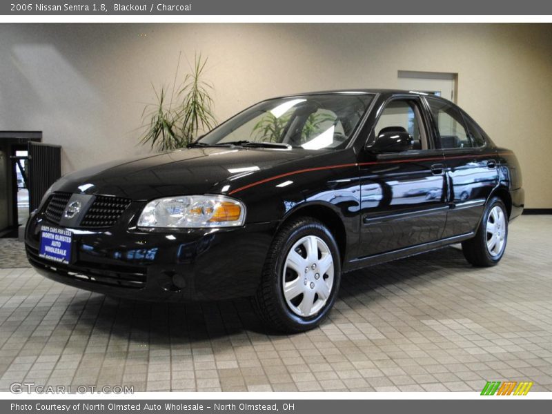 Blackout / Charcoal 2006 Nissan Sentra 1.8