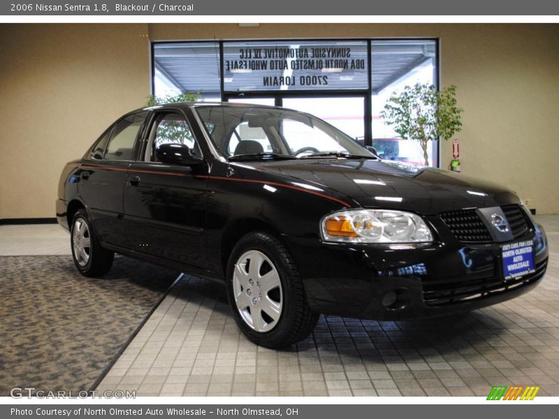 Blackout / Charcoal 2006 Nissan Sentra 1.8